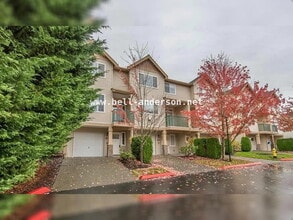 Building Photo - 3 Bedroom Renton Townhome Available NOW!