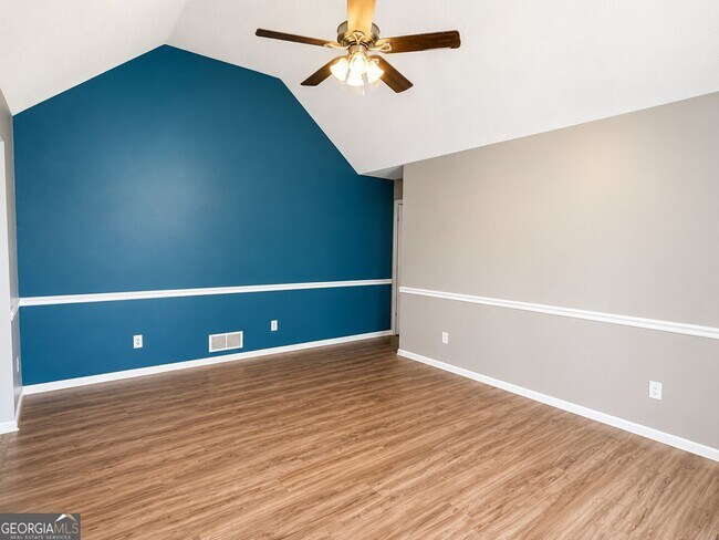 Building Photo - 157 Davidson Dr