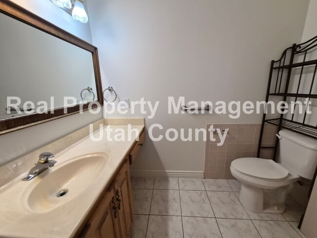 Building Photo - Beautiful Orem Home New Paint and Flooring