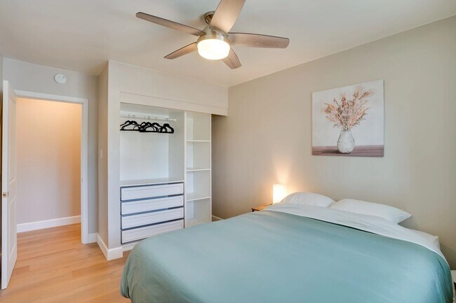 Building Photo - 3901 W Compton Ave