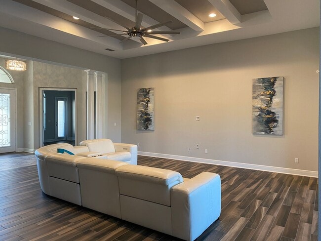 Building Photo - 7849 Freestyle Ln