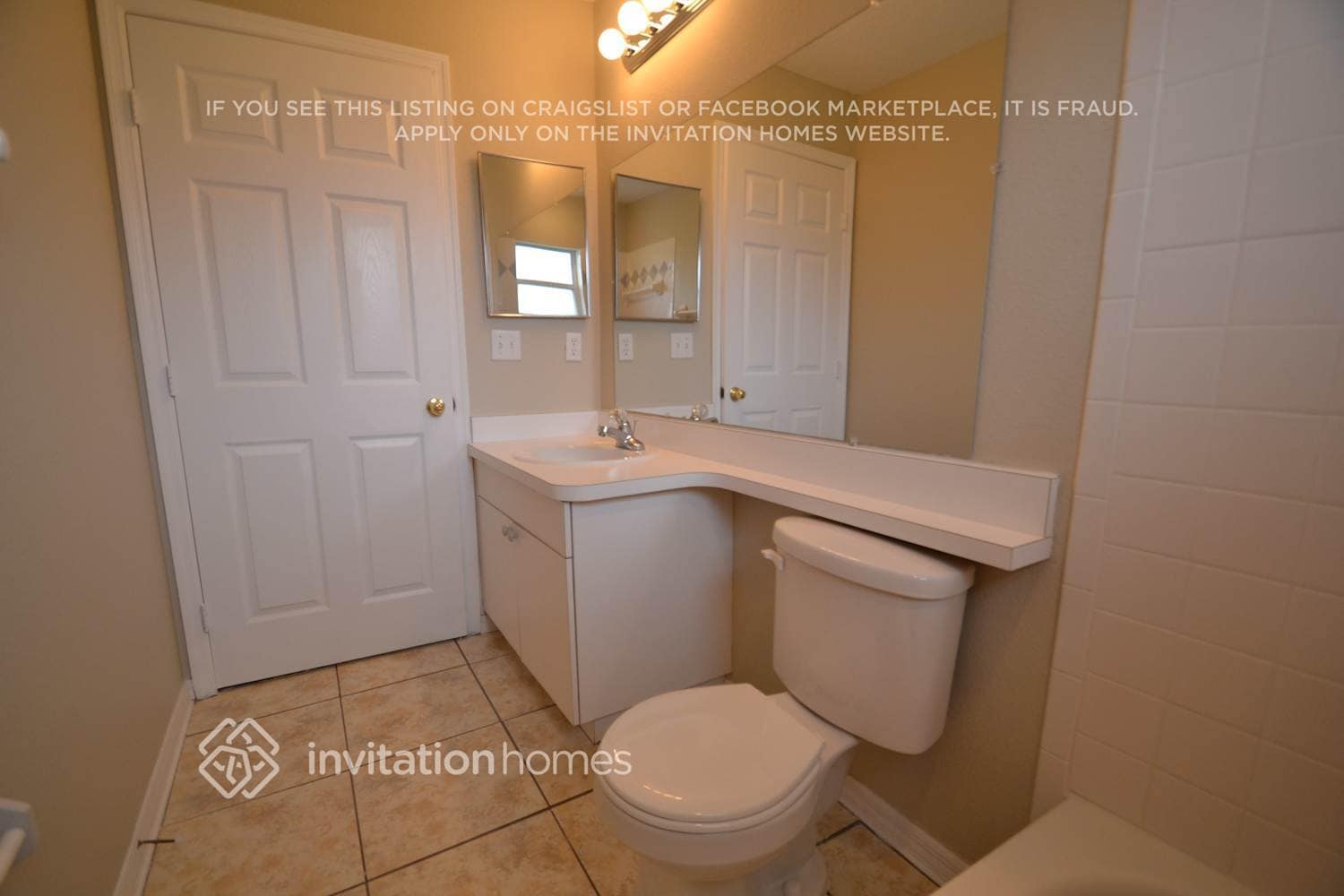 Building Photo - 7915 Ridgeglen Cir W