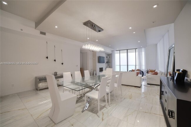 Building Photo - 9705 Collins Ave