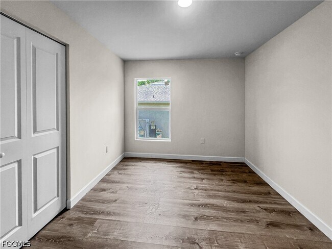 Building Photo - 745 Harry Ave S