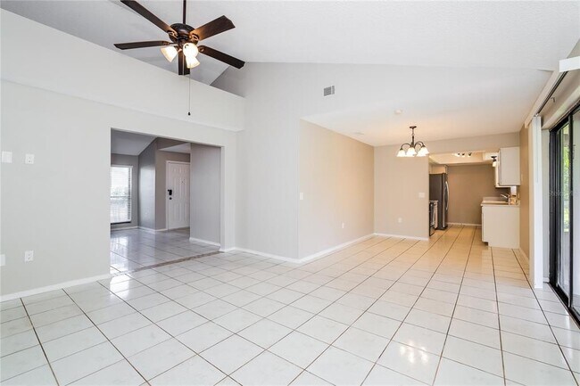 Building Photo - 1659 Sunburst Way