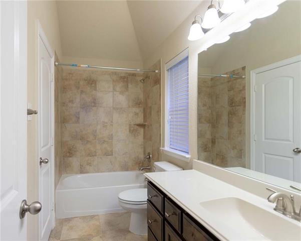 Building Photo - 13486 Mercedes Ln