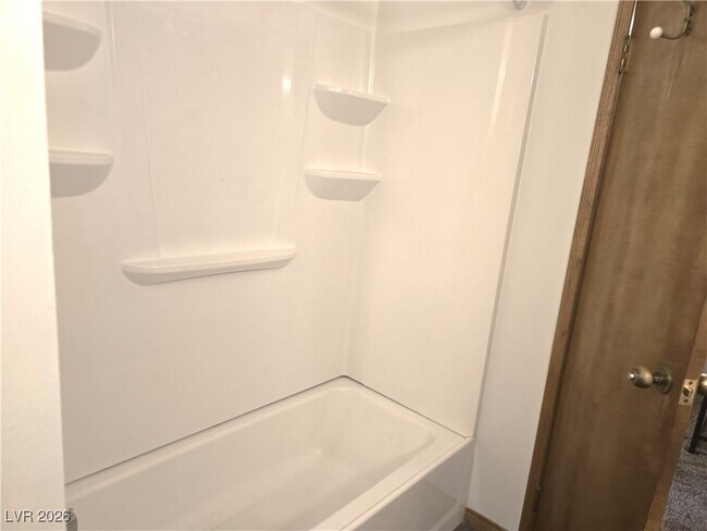 Building Photo - 5602 W Lake Mead Blvd