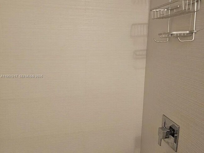 Building Photo - 1100 Salzedo St