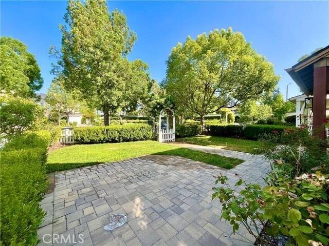 Building Photo - 23943 Windward Ln