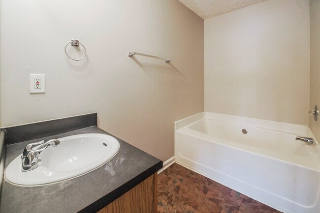 Building Photo - 5519 Denny Dr