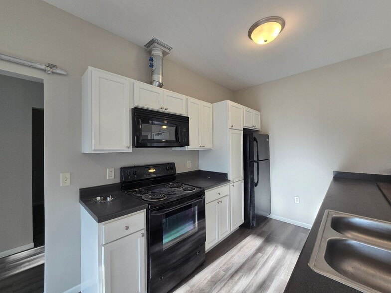 Interior Photo - Oak Hill Apartments