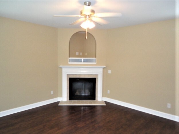 Building Photo - 7167 Orchard Knob Dr