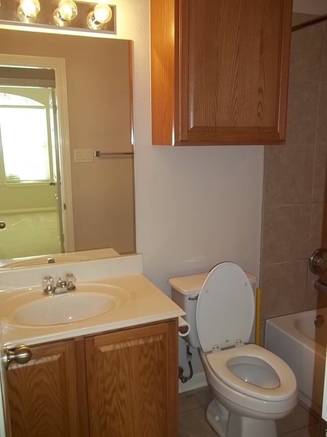 Building Photo - Beautiful home in Stone Oak area!