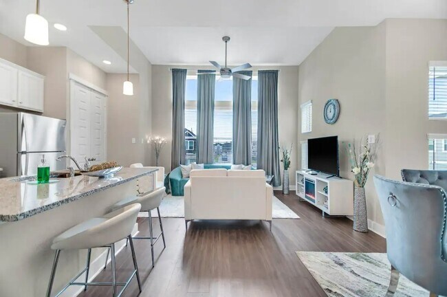 Building Photo - 703 Strawberry Pines Ct