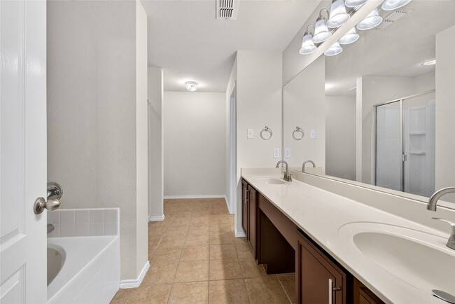 Building Photo - 3800 Camino Real Trail