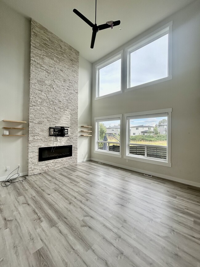 Building Photo - 2103 Riverstone Lp