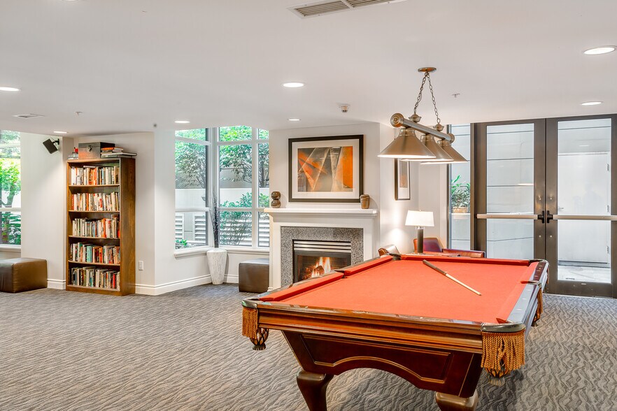 Building Photo - 1420 Terry Ave