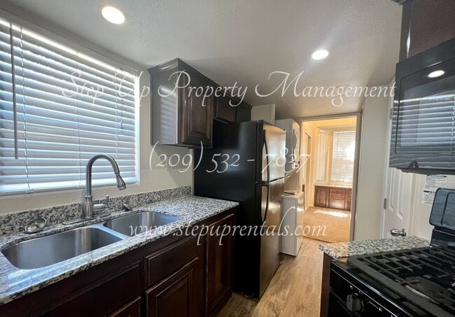 Building Photo - 20326 S Sunshine Rd