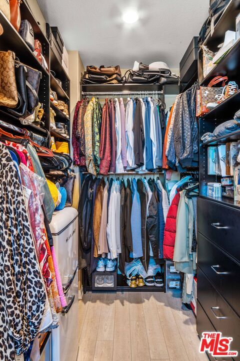 Building Photo - 720 Grace Ave