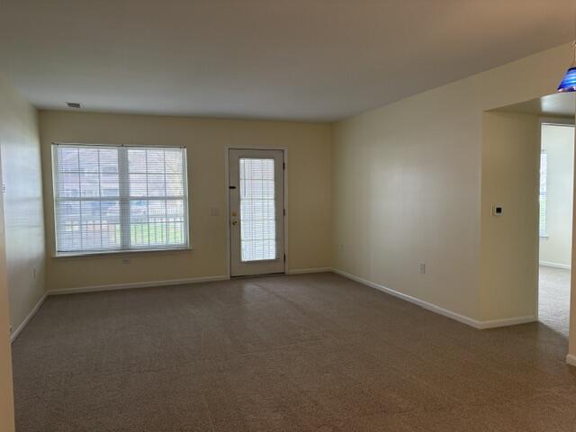 Building Photo - 2736 S Knightsbridge Cir