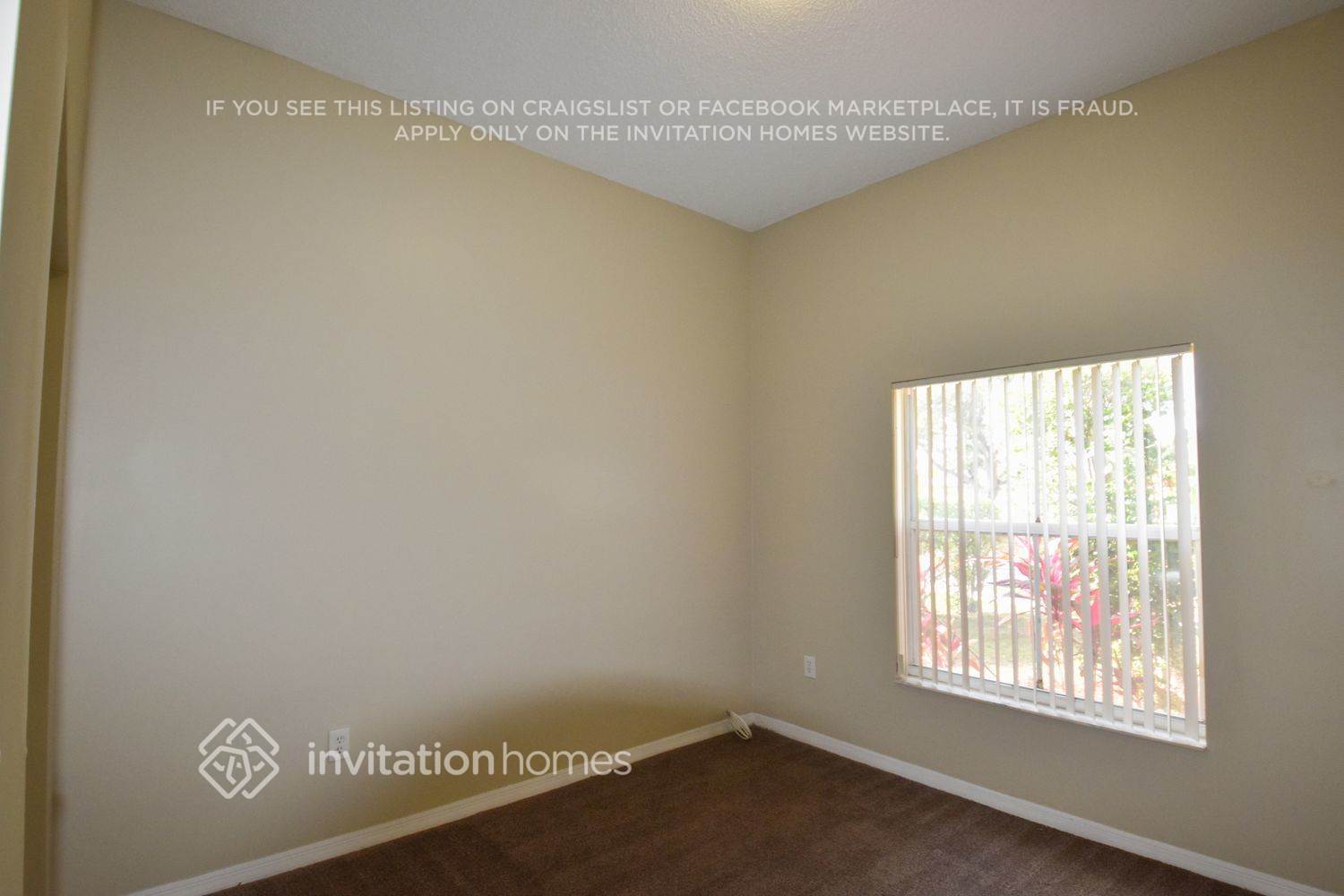Building Photo - 4415 SW 153rd Ave