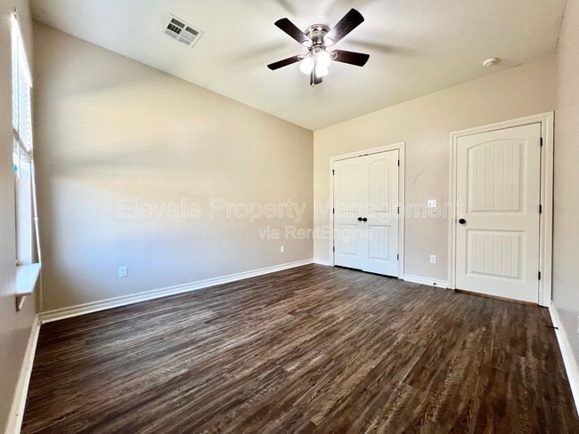 Building Photo - 12613 NW 5th St