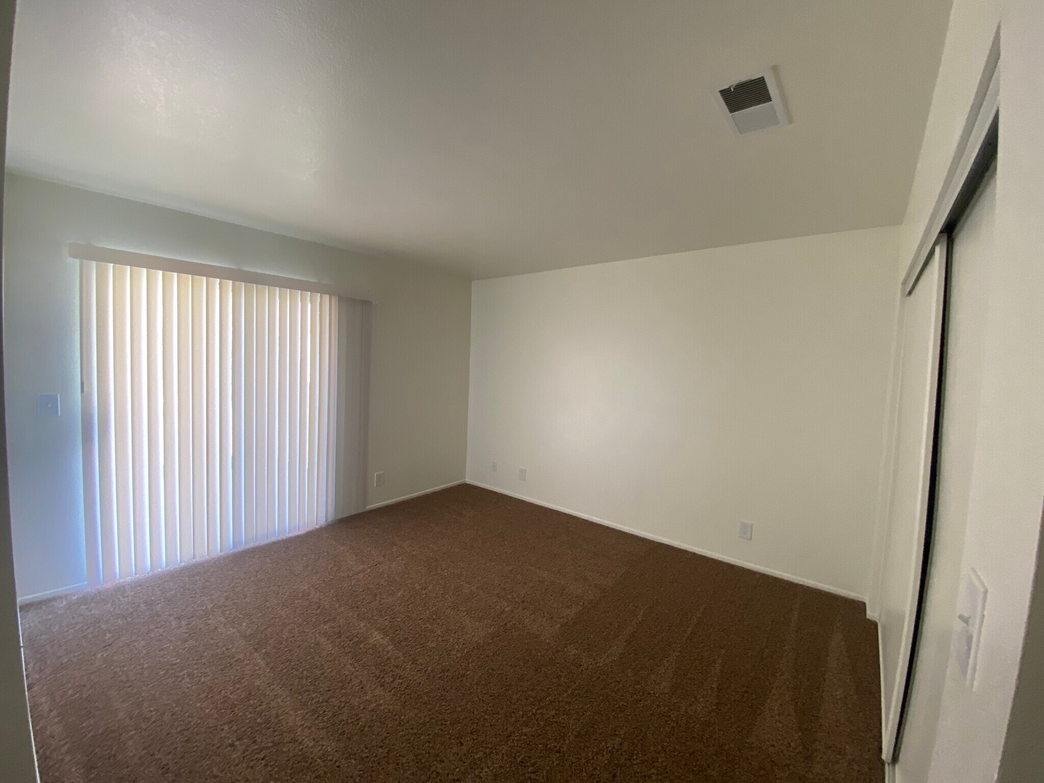 Building Photo - 44263 Tahoe Way