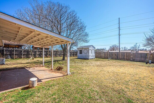 Building Photo - 3920 Dentwood Terrace