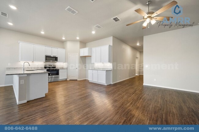Building Photo - 4 Bedroom Home In Frenship ISD
