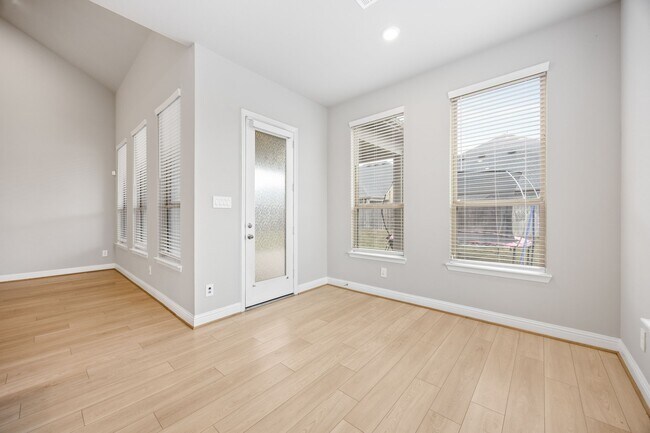 Building Photo - 17535 White Baneberry Dr