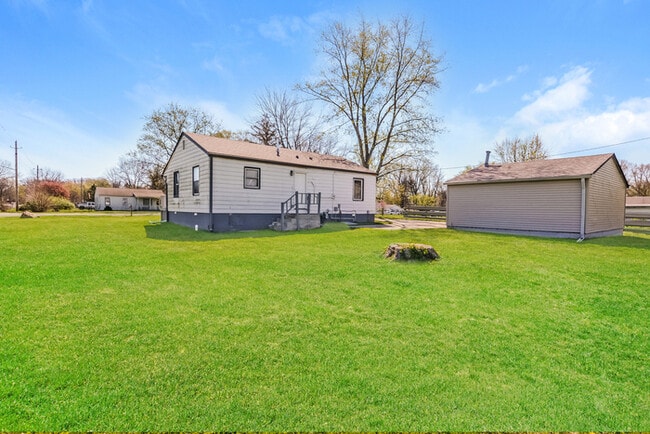 Building Photo - 2650 Kristen Dr