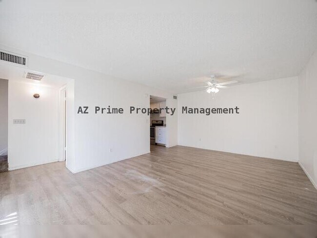 Building Photo - 2802 N 43rd Ave