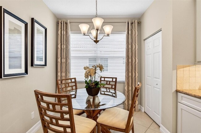 Building Photo - 15812 Aurora Lake Cir