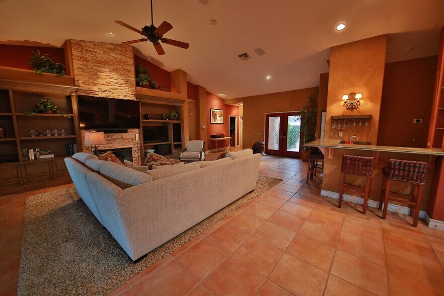 Building Photo - 80740 Indian Springs Dr