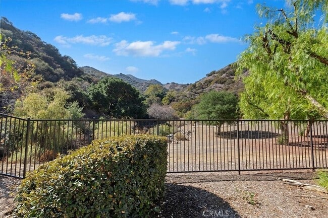 Building Photo - 8594 Cuyamaca St