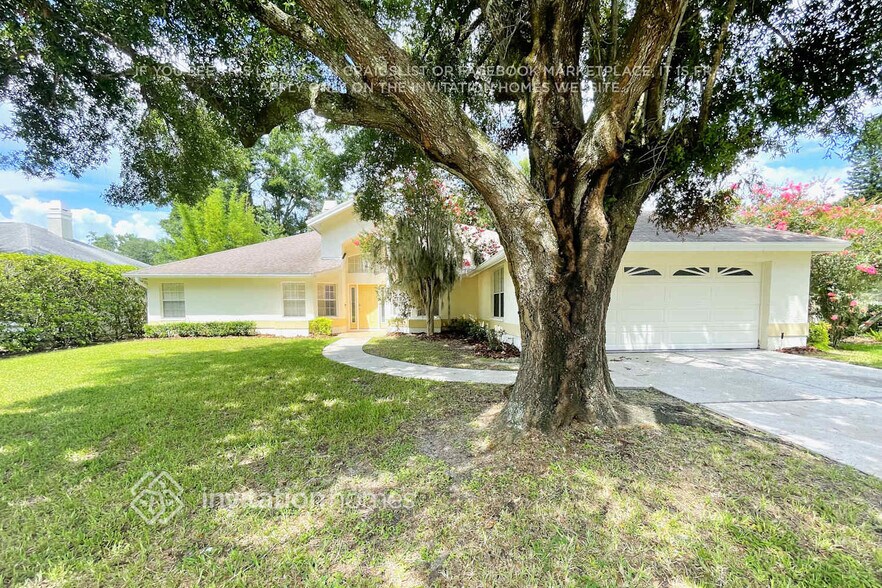 Primary Photo - 16709 Windsor Park Dr