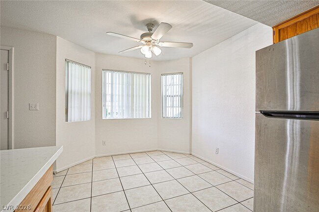Building Photo - 8410 Eldora Ave