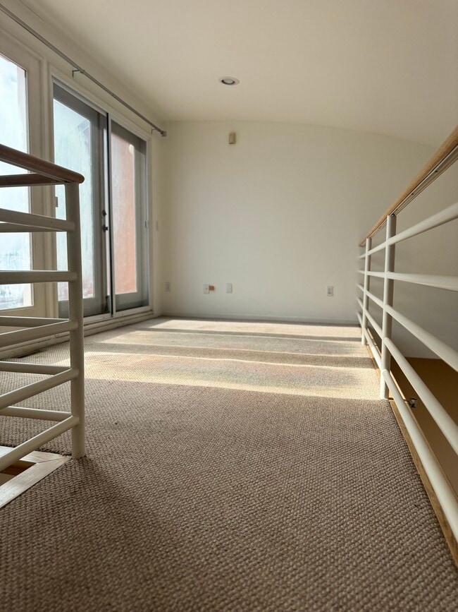 Building Photo - 1019 Grant St