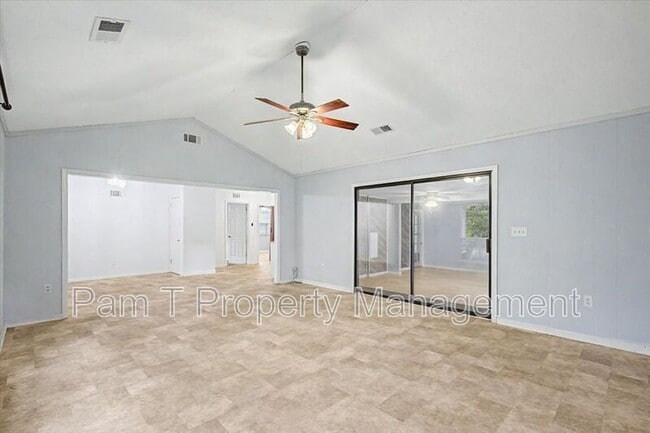 Building Photo - 3712 Oakland Ct