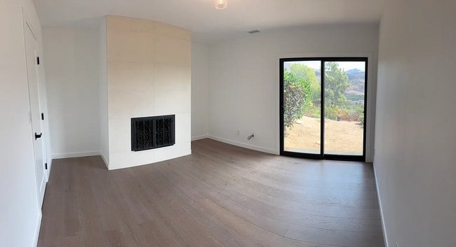 Building Photo - 2940 Sunset Hills