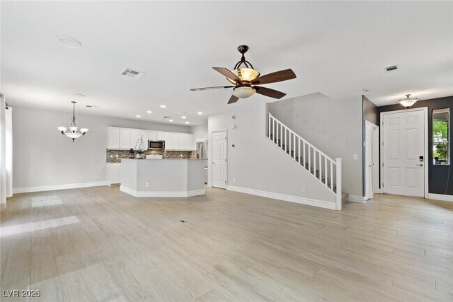 Building Photo - 9757 Marcelline Ave