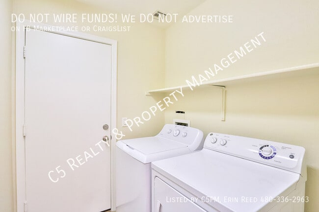 Building Photo - 16886 W Portland St