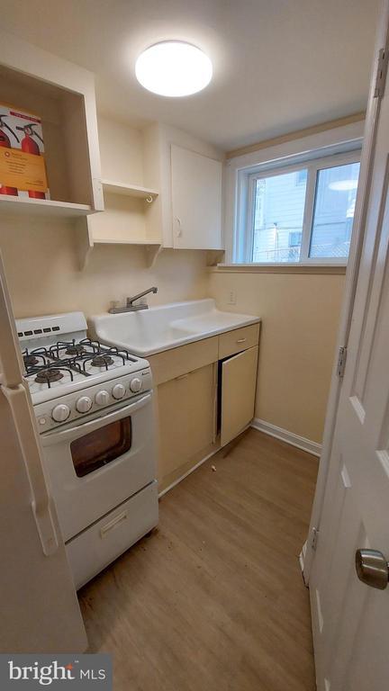 Building Photo - 228 Manor Cir