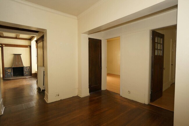 Foyer - The Old Heidelberg