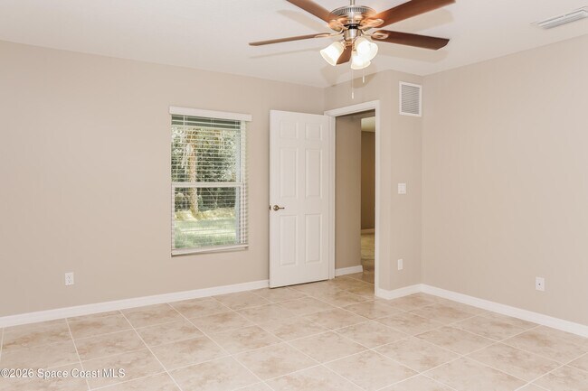 Building Photo - 418 La Croix Rd SW