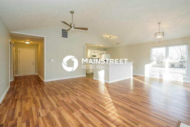 Building Photo - 3 Bedroom Pet-Friendly Home in Avon, IN with Main Street Renewal