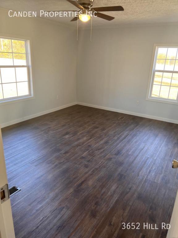 Building Photo - 3652 Hill Rd