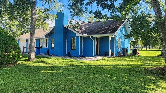 Building Photo - 78 Green Wing Rd
