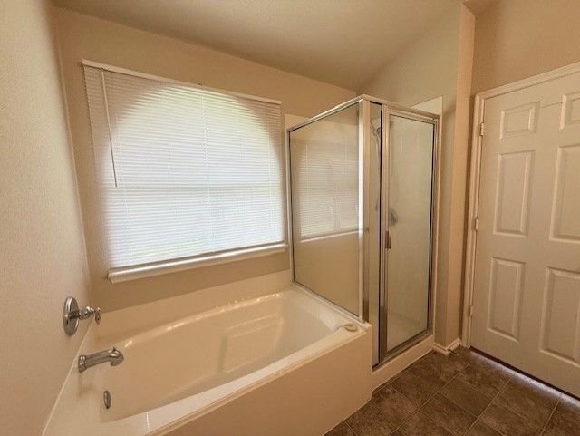 Building Photo - 914 Whitewing Ln