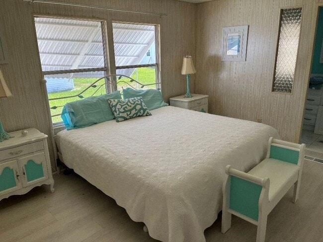 Building Photo - Annual Rental in Hobe Sound